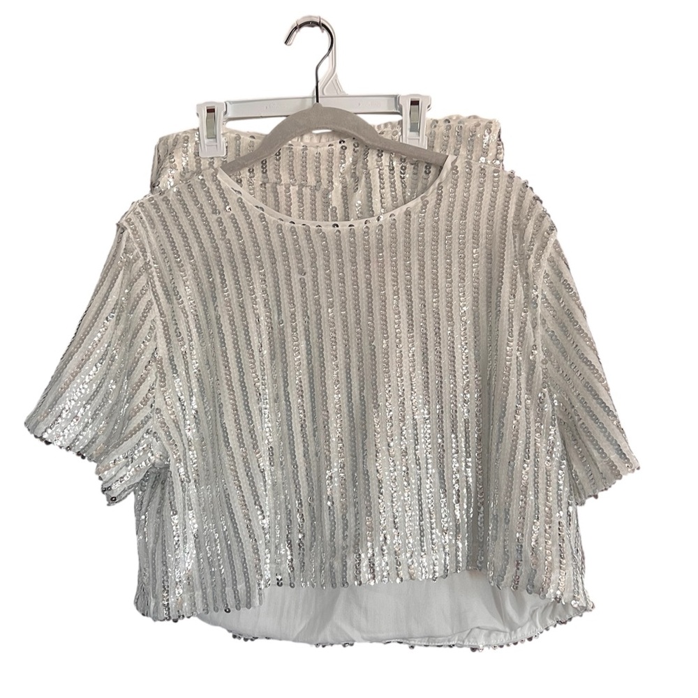 Euc Buddy Love Laura Silver Sequined Short Set Size M — image 4 of 7